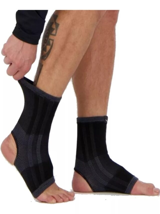 Descubra a Tornozeleira Elástica XXI Penalty com Compressão Progressiva.